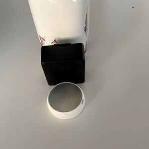 Coffee Cookie keeps coffee hot for hours!